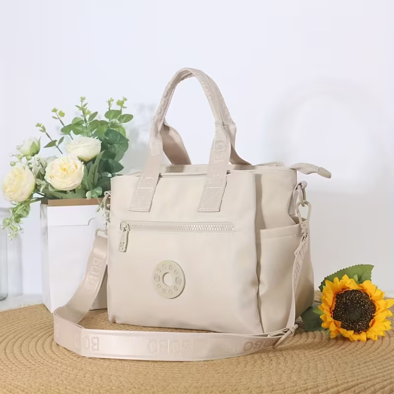 Sac Bandoulière Tendance Femme en Nylon Multi-Poches - vue principale et présentation du produit