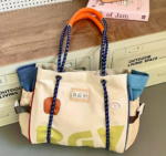 Sac Bandoulière Femme Style Coréen - vue détaillée et finitions de qualité