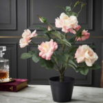 Plante Artificielle Rose Rose 12 cm - vue principale et présentation du produit