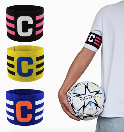 Brassard de Capitaine de Football - vue principale et présentation du produit